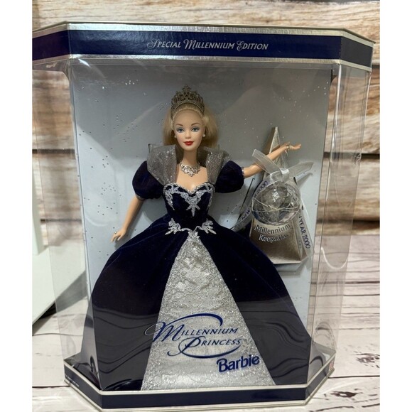Millennium Princess 2000 Barbie Doll Special Edition with Millenium Keepsake NIB - Picture 1 of 15